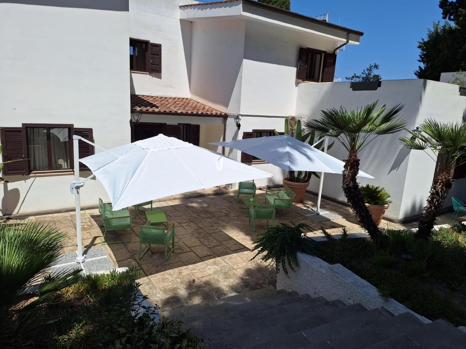 Settimo Sole Relais LaValle Taranto Esterno foto